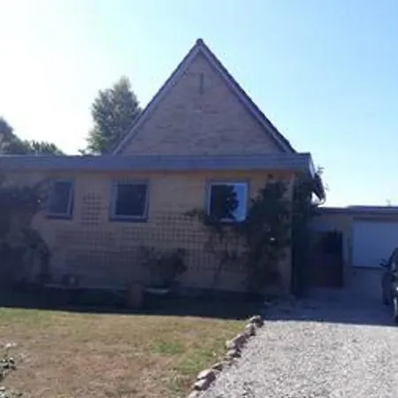 Rosenhuset Homestay *